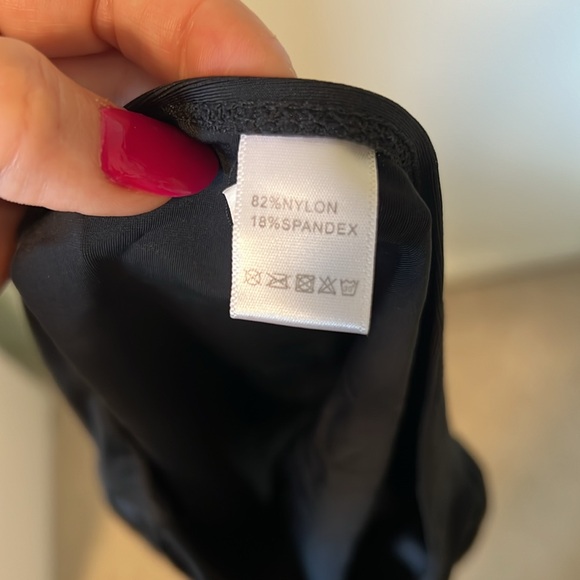 Super High Waisted Swim Bottoms - Picture 2 of 2